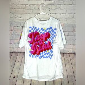 TAKE THAT graphic Tshirt 2 X Snow White with color graphics